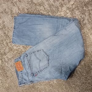 Men's Levi's jeans